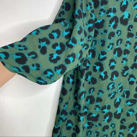 Ava & Viv New w/o tags Emerald Animal Print top - Picture 8 of 10